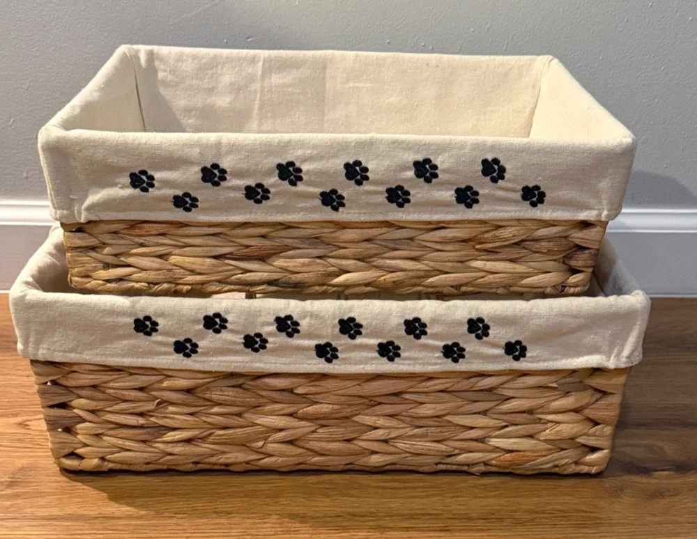 🧺 Basketville VT Wicker Basket Set Paw Print Fabric Liners New Tags